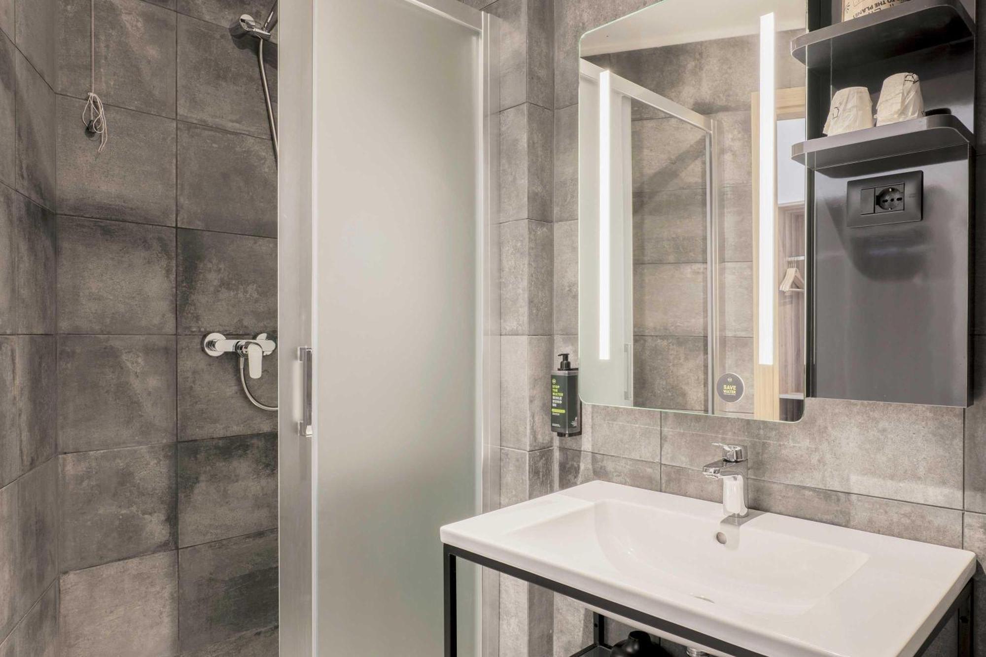 B&B Hotel Prato City Center المظهر الخارجي الصورة