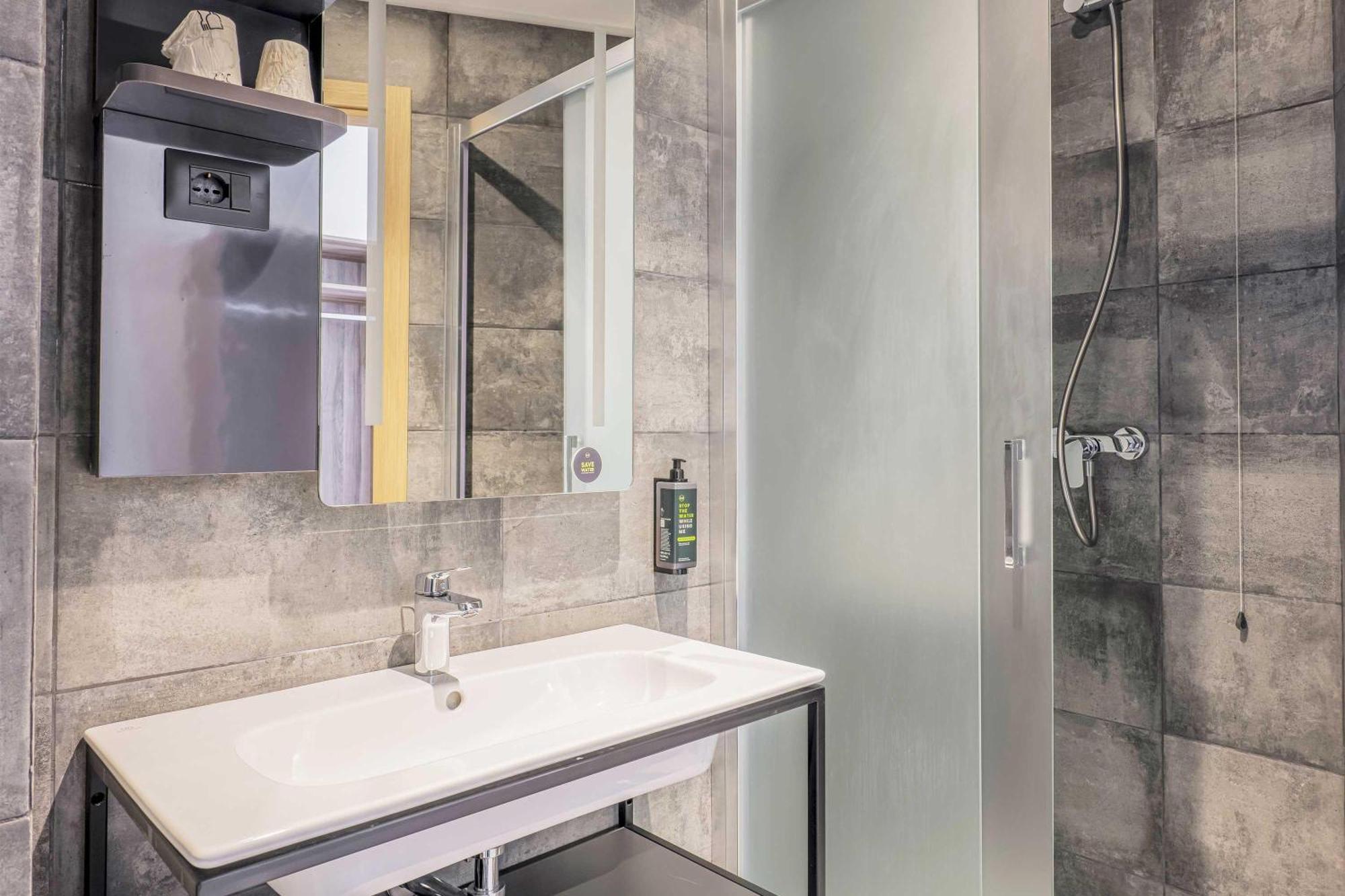 B&B Hotel Prato City Center المظهر الخارجي الصورة